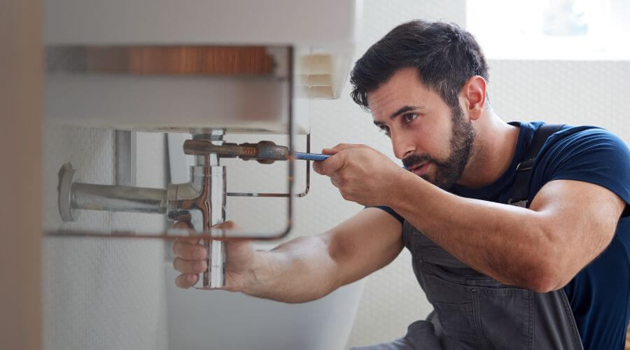 Professional water heater installation services in Robertsville, MO